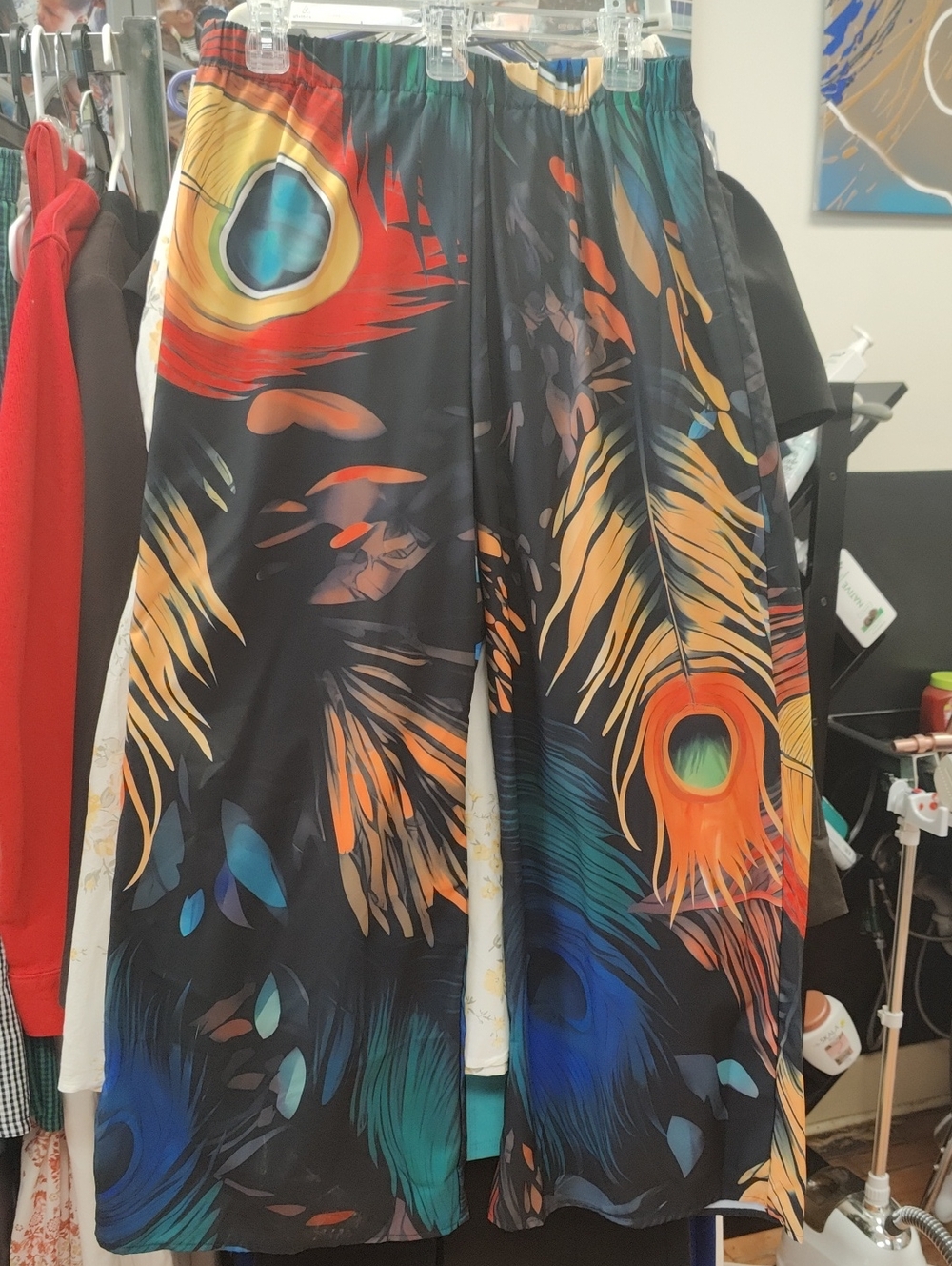 Black Peacock-Print Wide-Leg Pants